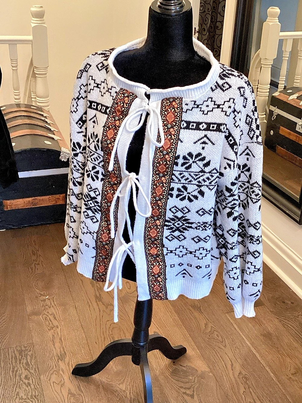 Geometric Lace-Up Sweater in White & Black